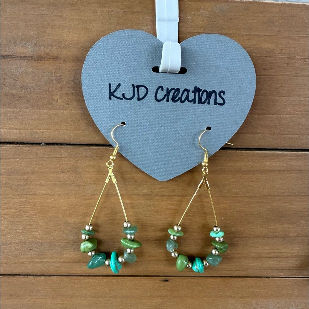 Western Boho Green Chip Stone Earrings